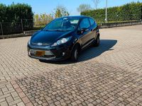Usata Ford Fiesta 97 CV (71 kW) 2010 Nero Utilitaria