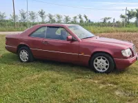 Usata Mercedes 200 122 CV (89 kW) 1993 Berlina