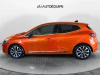 Usata Renault Clio Techno 145 CV (106 kW) 2023 Arancione Utilitaria