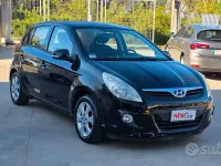 Usata Hyundai i20 Edition 78 CV (57 kW) 2012 Nero Utilitaria