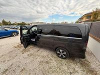 Usata Mercedes V220 Avantgarde 2024 Nero Monovolume