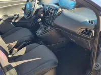 Usata Lancia Ypsilon Gold 69 CV (50 kW) 2018 Blu Utilitaria