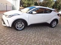 Usata Toyota C-HR Active 97 CV (71 kW) 2023 Bianco SUV