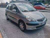 Usata Honda Jazz S 83 CV (61 kW) 2005 Grigio Utilitaria