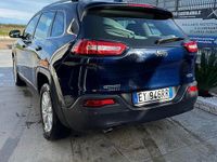 Usado Jeep Cherokee Longitude 140 CV (102 kW) 2015 Azul SUV