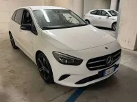 Usata Mercedes B200 150 CV (110 kW) 2021 Bianco Utilitaria