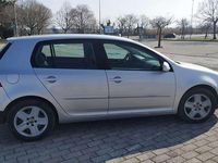 Usata VW Golf VI Comfortline 105 CV (77 kW) 2008 Argento Utilitaria