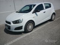 Usata Chevrolet Aveo LS 86 CV (63 kW) 2013 Bianco Berlina