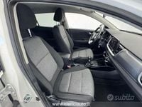 Second-hand Kia Stonic Style 79 CP (58 kW) 2025 Alb SUV