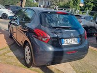 Usata Peugeot 208 Active 82 CV (60 kW) 2018 Grigio Utilitaria