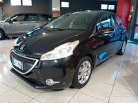Usata Peugeot 208 Access 68 CV (50 kW) 2012 Nero Utilitaria