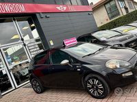 Usata Fiat Punto Street 69 CV (50 kW) 2014 Nero Berlina