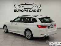 Usata BMW 318 Efficient Dynamics 150 CV (110 kW) 2023 Bianco Station wagon