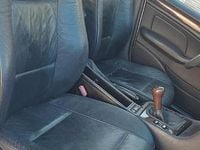 Begagnad BMW 2000 136 HK (100 kW) 2000 Grå Sedan