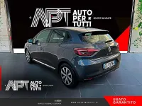 Usata Renault Clio Zen 140 CV (102 kW) 2021 Argento Utilitaria
