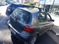 Usata Toyota Yaris Sol 65 CV (47 kW) 2004 Blu/azzurro Utilitaria