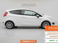 Usata Ford Fiesta Titanium 75 CV (55 kW) 2014 Bianco Utilitaria