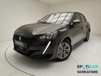 Usata Peugeot e-208 Allure 100 kW (136 CV) 2023 Nero Utilitaria