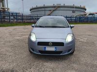 Usata Fiat Grande Punto 77 CV (56 kW) 2005 Blu Utilitaria