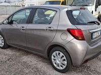Usata Toyota Yaris 65 CV (47 kW) 2015 Utilitaria