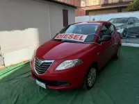 Usata Lancia Ypsilon 95 CV (69 kW) 2016 Rosso Utilitaria