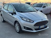 Usata Ford Fiesta Business Edition 97 CV (71 kW) 2013 Grigio Berlina