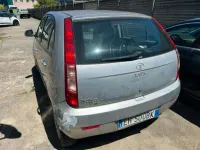 Usata Tata Indica 75 CV (55 kW) 2011 Argento Berlina