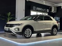 Usata VW T-Roc Style 110 CV (80 kW) 2023 Beige SUV