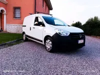 Usata Dacia Dokker Ambiance 90 CV (66 kW) 2015 Bianco Monovolume