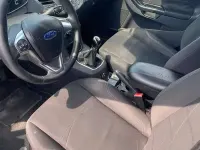 Usata Ford Fiesta 97 CV (71 kW) 2014 Bluazzurro Utilitaria