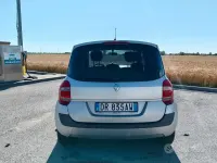 Usata Renault Modus 85 CV (62 kW) 2010 Grigio Monovolume