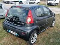 Usata Peugeot 107 68 CV (50 kW) 2008 Grigio Utilitaria