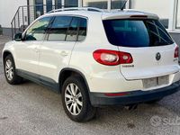 Usata VW Tiguan 140 CV (102 kW) 2008 Bianco SUV