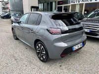 Usata Peugeot 208 Allure 101 CV (74 kW) 2025 Grigio Utilitaria