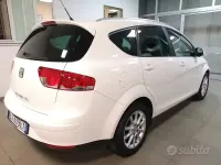 Usata Seat Altea XL Style 105 CV (77 kW) 2011 Bianco Monovolume