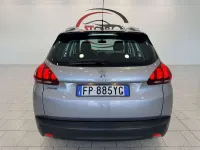 Usata Peugeot 2008 Allure 82 CV (60 kW) 2018 Argento SUV