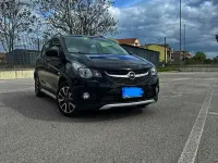Usata Opel Karl Rocks 75 CV (55 kW) 2018 Nero Utilitaria