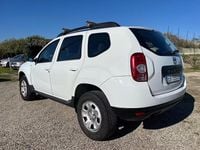 Usata Dacia Duster Lauréate 90 CV (66 kW) 2012 Bianco SUV