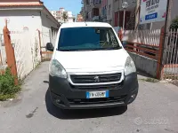 Occasion Peugeot Partner 99 ch (72 kW) 2018 Blanc Monospace