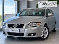 Usata Volvo V50 115 CV (84 kW) 2012 Grigio Station wagon