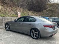 Usata Alfa Romeo Giulia 150 CV (110 kW) 2017 Berlina