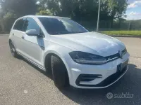 Second-hand VW Golf VII R-line 150 CP (110 kW) 2017 Alb Berlinǎ