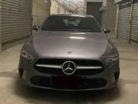 Usata Mercedes A180 Premium 116 CV (85 kW) 2019 Grigio Berlina