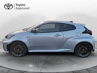 Usata Toyota Yaris 280 CV (205 kW) 2024 Nero Berlina