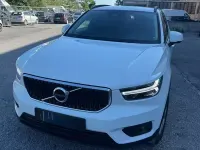 Usata Volvo XC40 Momentum 150 CV (110 kW) 2018 Bianco SUV