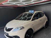 Usata Lancia Ypsilon Gold 69 CV (50 kW) 2016 Beige Utilitaria
