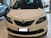 Usata Lancia Ypsilon 69 CV (50 kW) 2023 Bianco Utilitaria