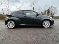 Usata Toyota Yaris 261 CV (191 kW) 2023 Nero Utilitaria