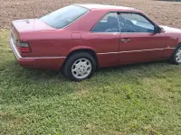 Usata Mercedes 200 122 CV (89 kW) 1993 Berlina