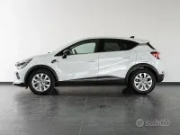 Usata Renault Captur 92 CV (67 kW) 2021 Bianco SUV